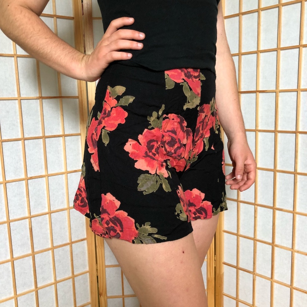 Kimchi Blue floral soft shorts